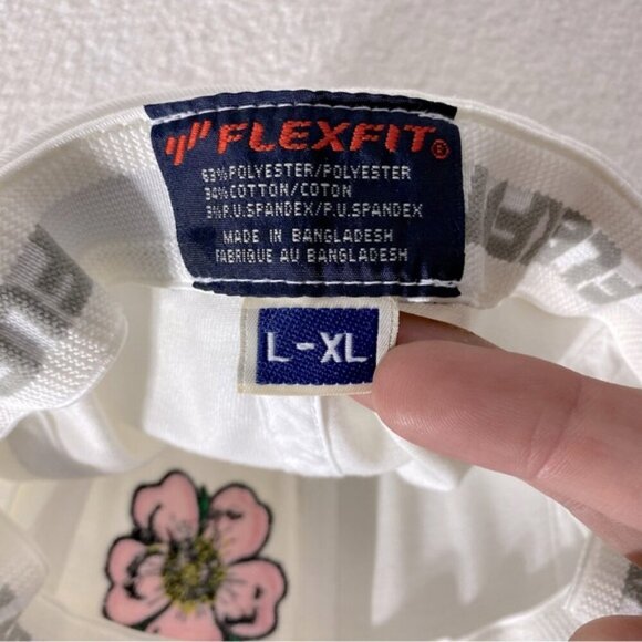 5/$25 Wild Rose Academy White Flex Fit Embroidered Rose Ball Cap HatL/XL - Picture 11 of 11